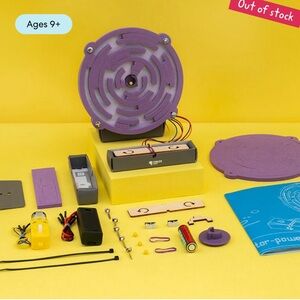 KiwiCo Tinker Crate - Make Your Own Motor-Powered Maze
